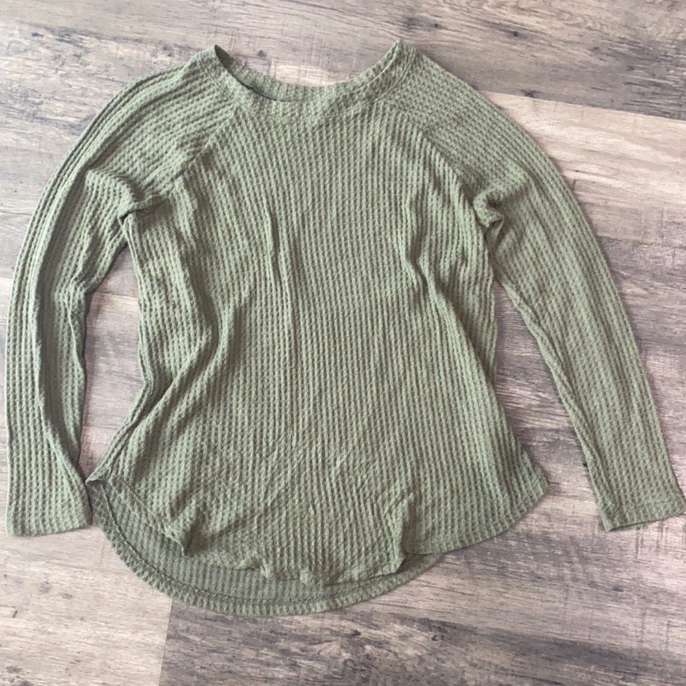 Green waffle long sleeve